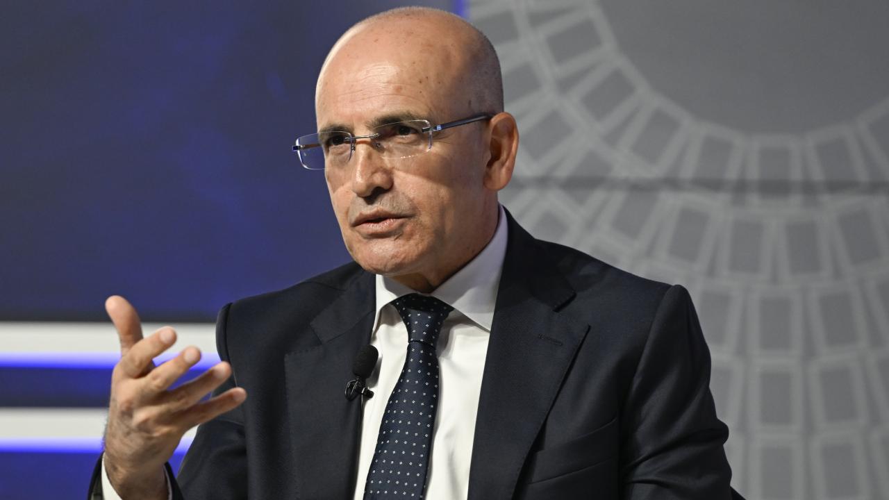 Bakan Mehmet Şimşek’ten Maaş Farkı Açıklaması