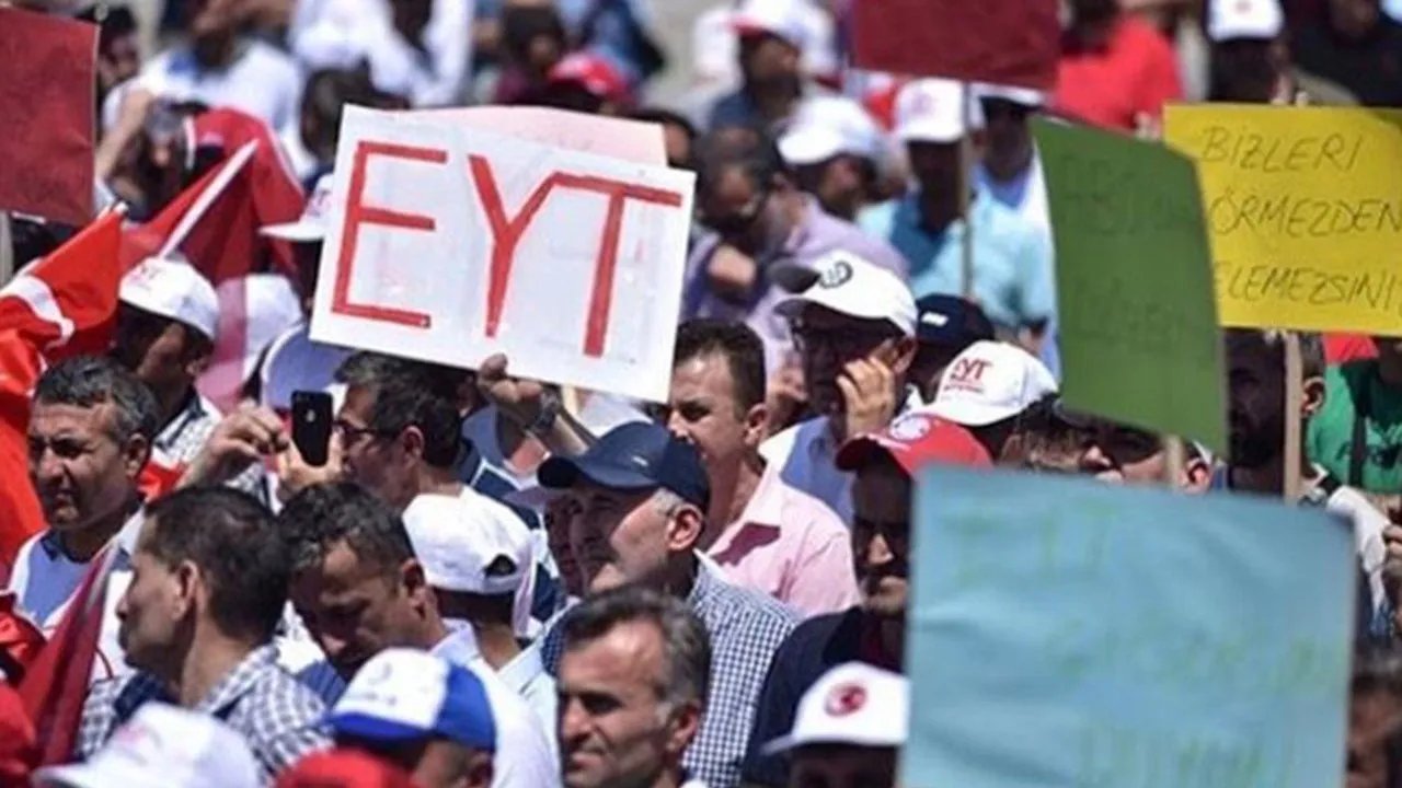 Yeni EYT Bekleyenler Bu Formülü Kaçırmasın!