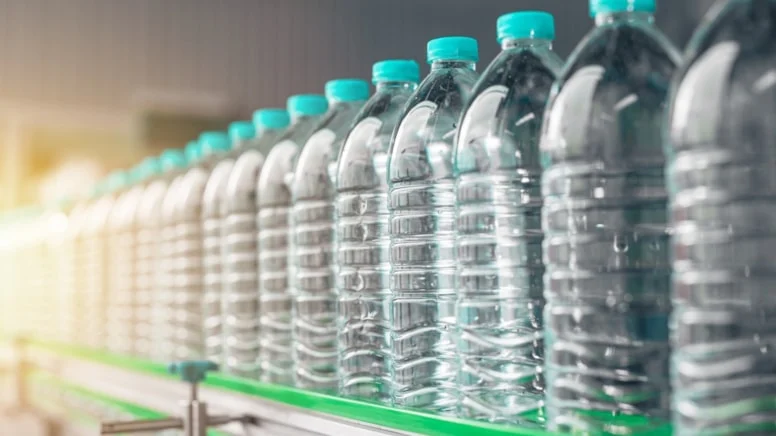 Marketteki Plastik Şişelerde 3, 6 ve 7 Numara Uyarısı