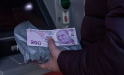 Asgari ücretliye de kesinti geliyor: Yeni emeklilik sistemi bu yıl başlıyor